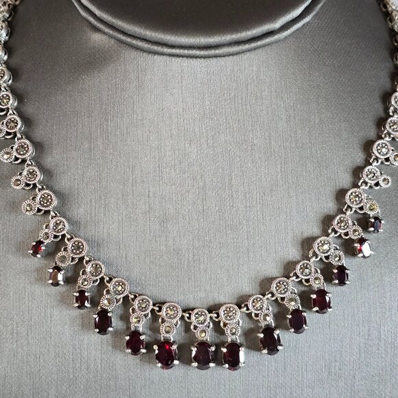 Womens Vintage Estate Sterling Silver Modernist Necklace...